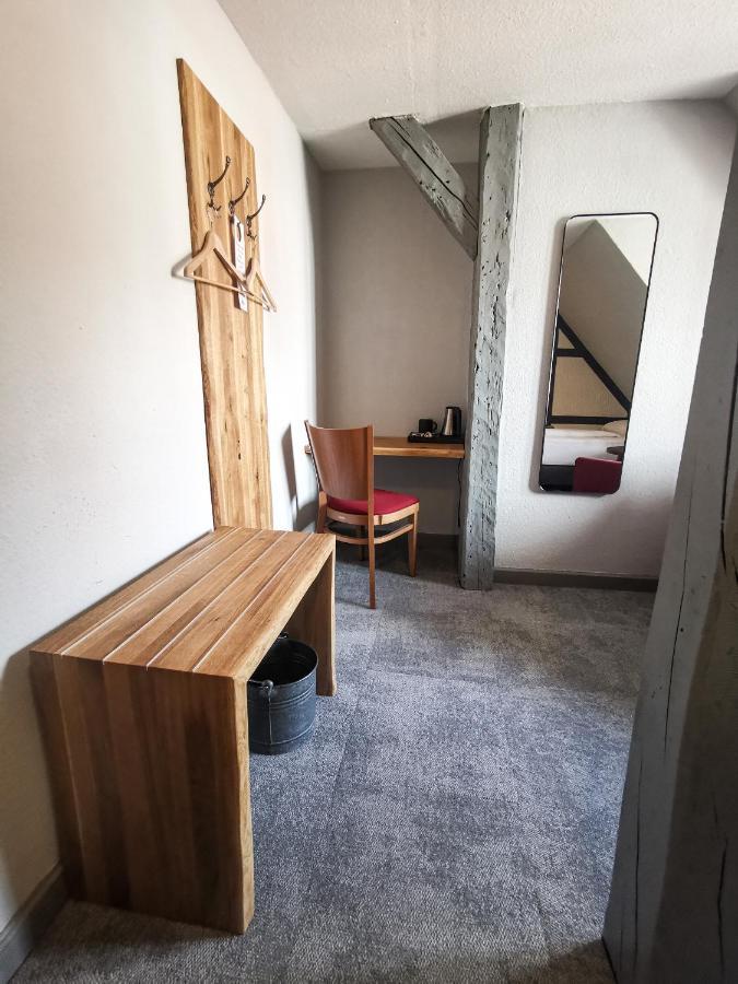 Kontraste Hotel Neumunster Bagian luar foto