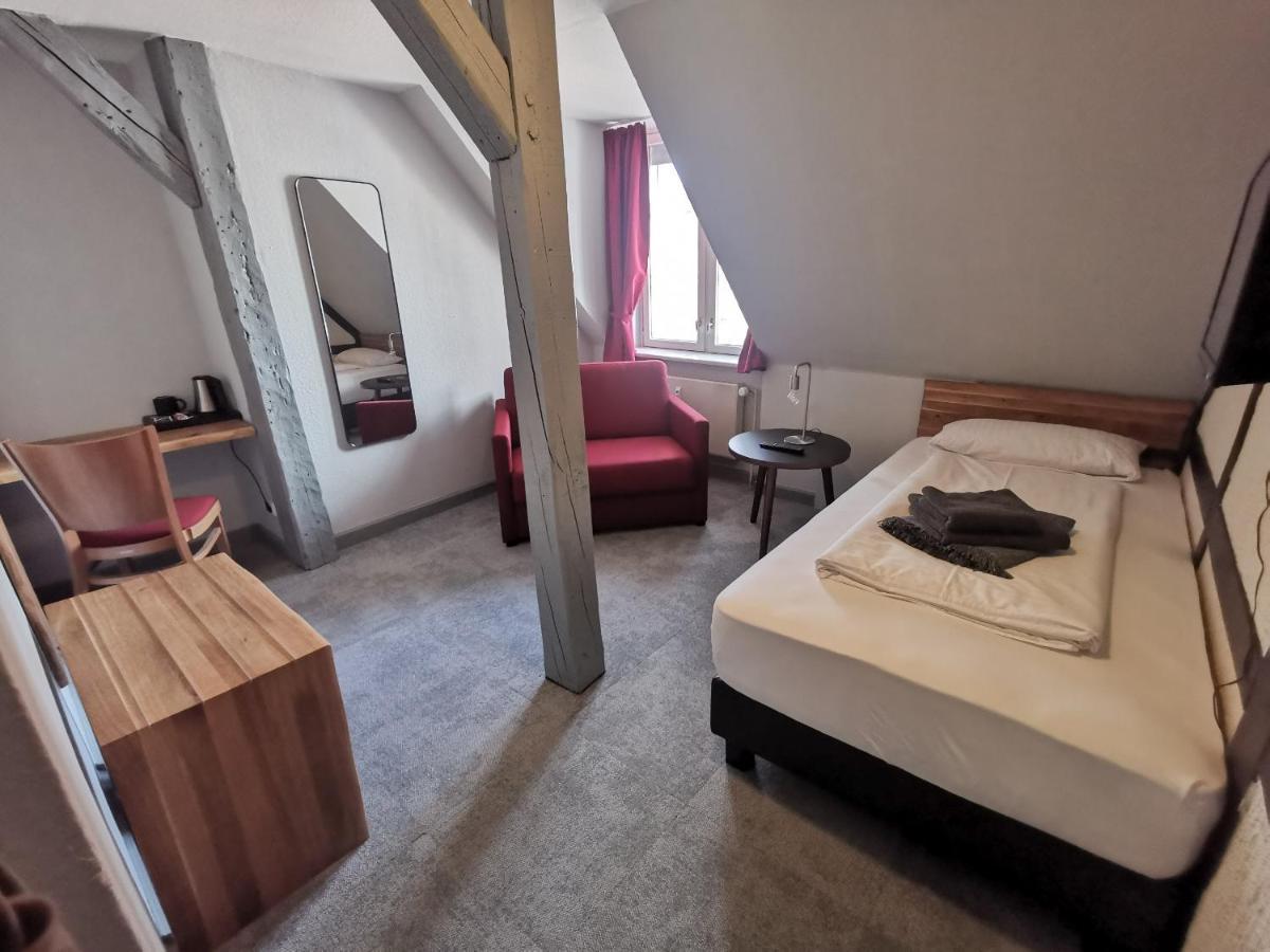 Kontraste Hotel Neumunster Bagian luar foto