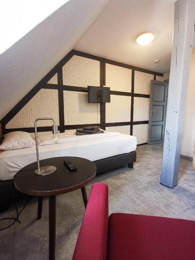 Kontraste Hotel Neumunster Bagian luar foto