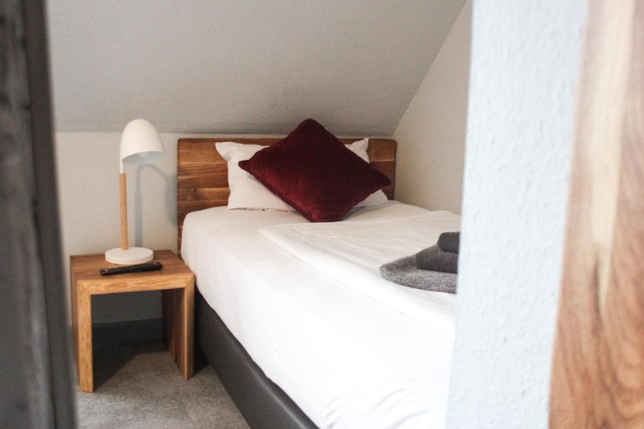 Kontraste Hotel Neumunster Bagian luar foto